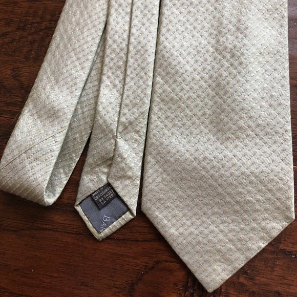 Banana Republic mens tie olive color - Picture 2 of 6